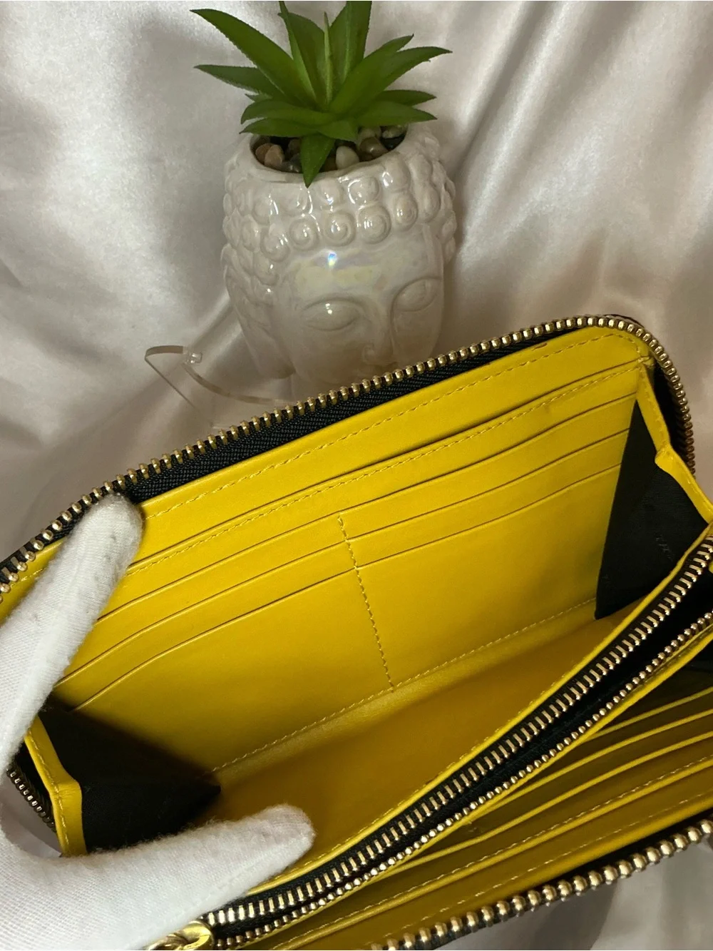 Preloved Burberry Yellow Pebble Leather Zip-Around Wallet Gold Hardware